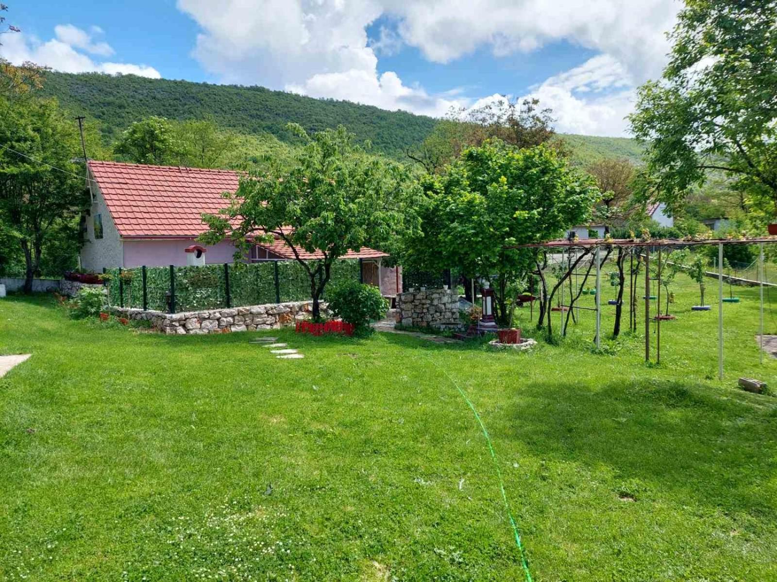 Village Flower Ivy Montenegro Nikšić Exterior foto